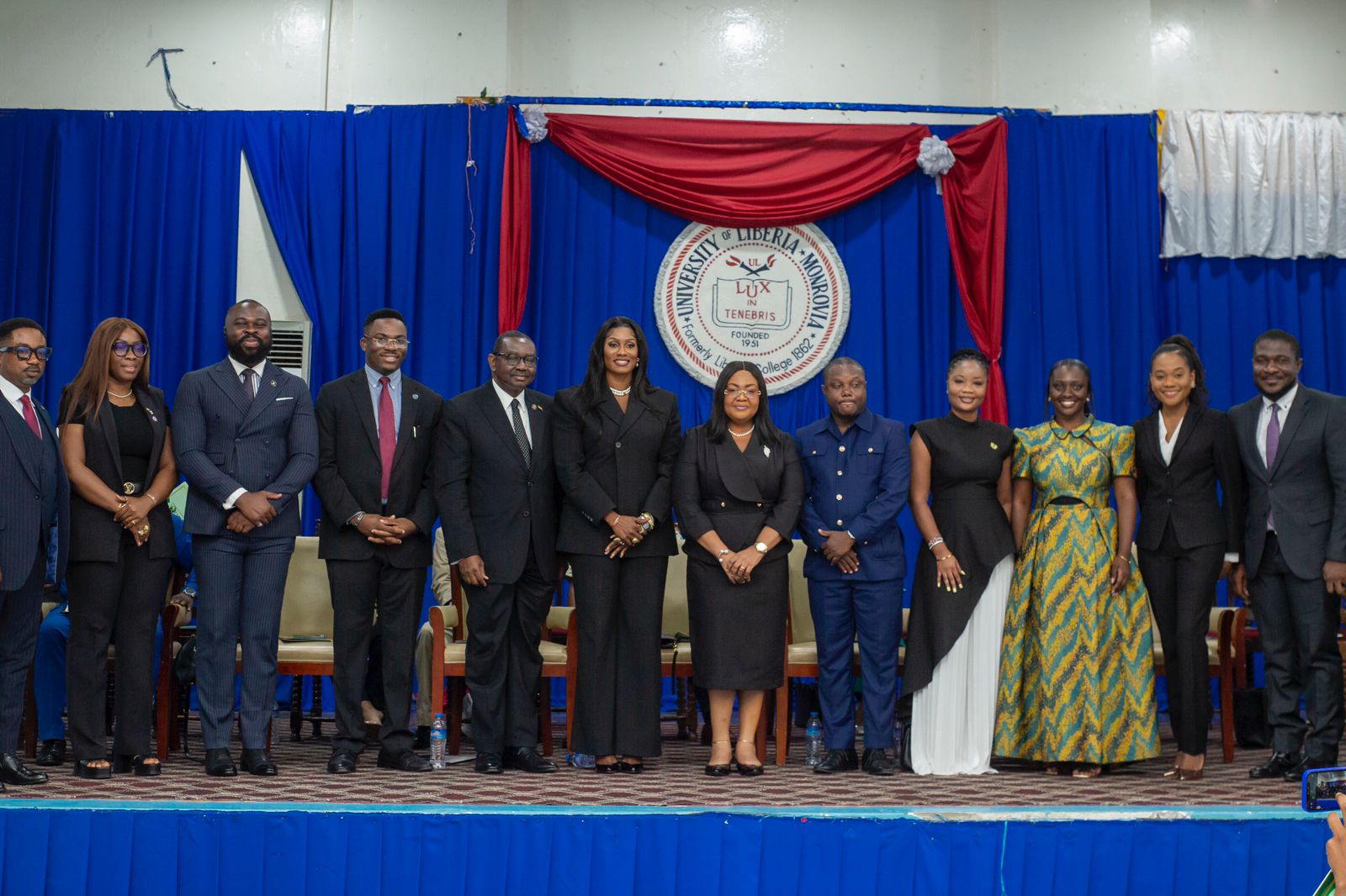 Image gallery marquee