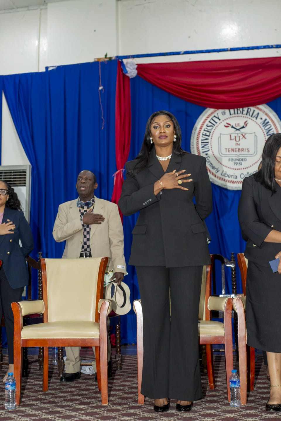 Image gallery marquee